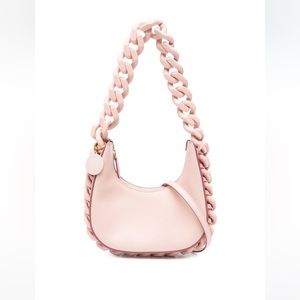 Stella McCartney
Falabella-chain pink detail shoulder bag